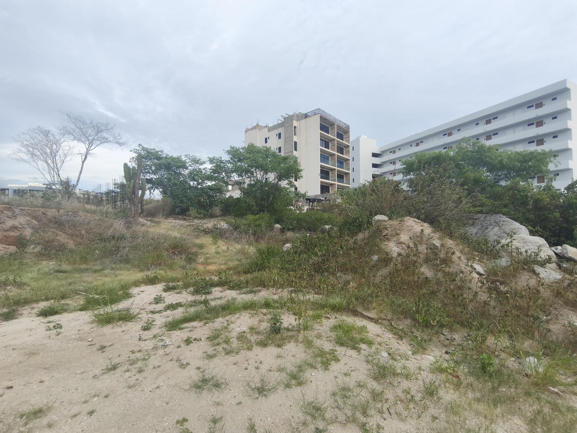 528 M2 Of Land In El Tezal. Lot 17, Mz 3, Cabo Corridor — photo 1 of 11