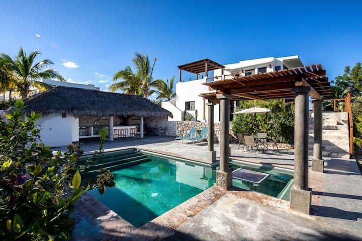 Beachside Isla San Martín, Casa Torote - El Teso, La Paz — photo 1 of 17