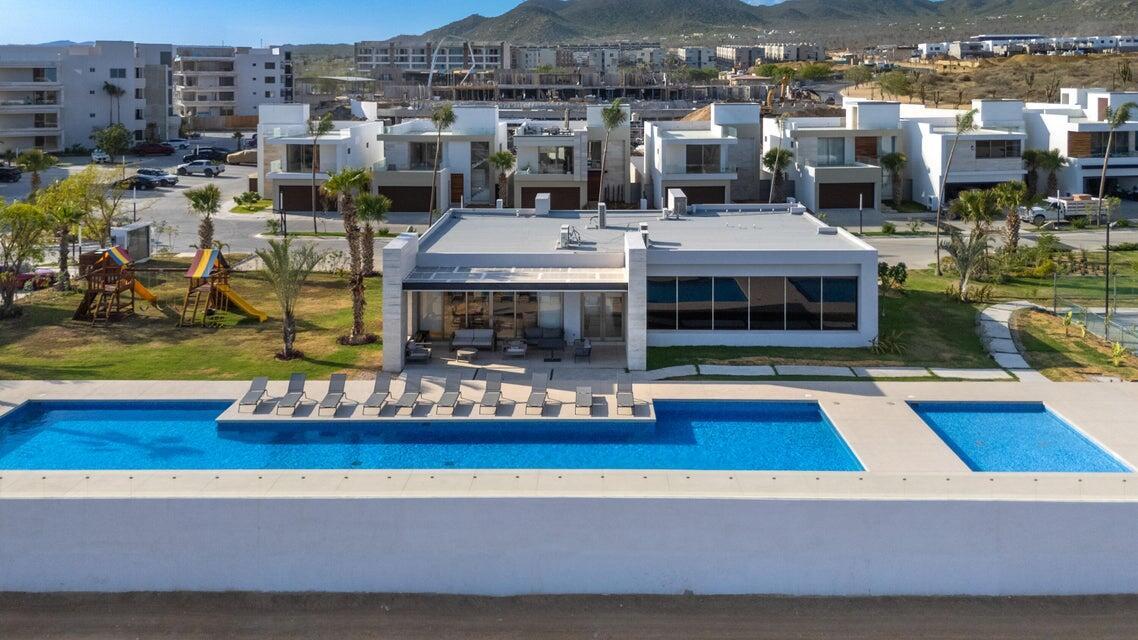 Av. Paseo del Sol, Vista Vela Sunset, Cabo Corridor — photo 1 of 24
